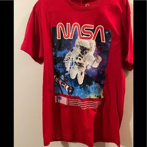 New Akademicks nasa shirt